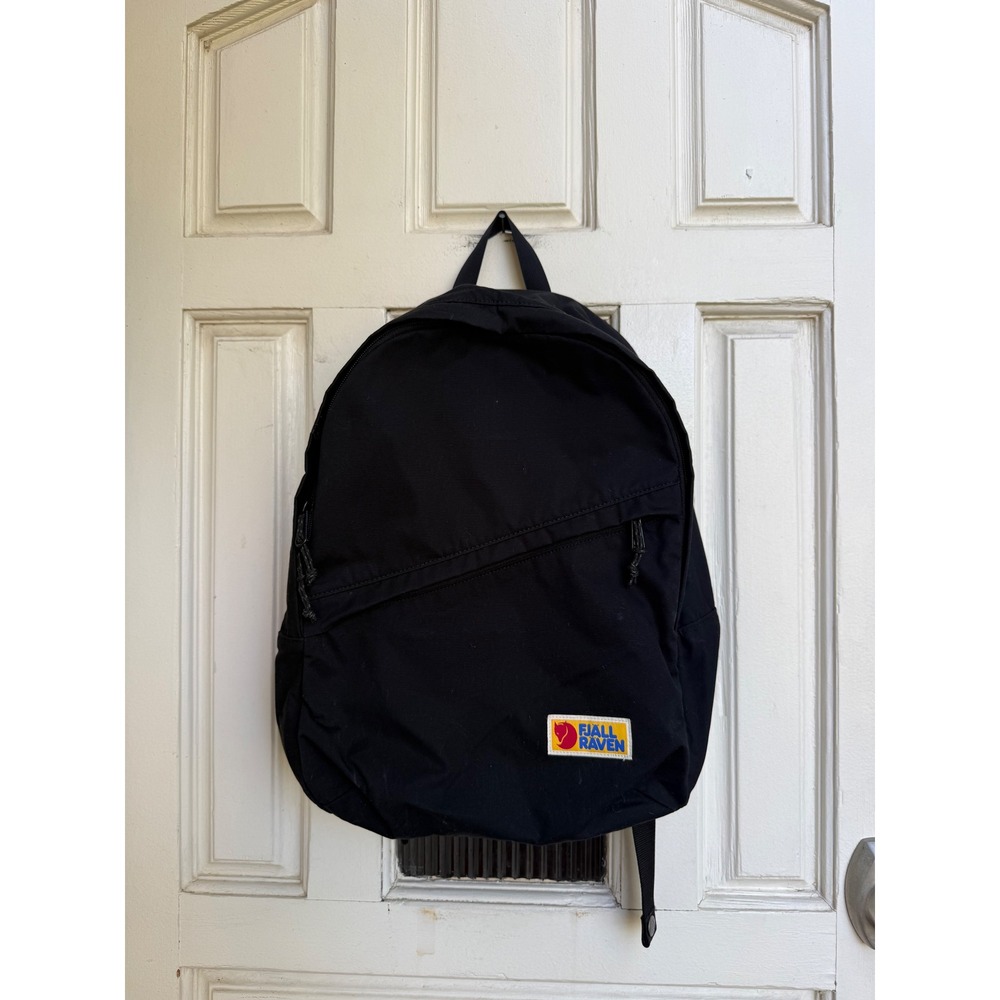 Fjallraven Vardag 25 Black G-1000 HeavyDuty S Backpack with‎ Seat Pad